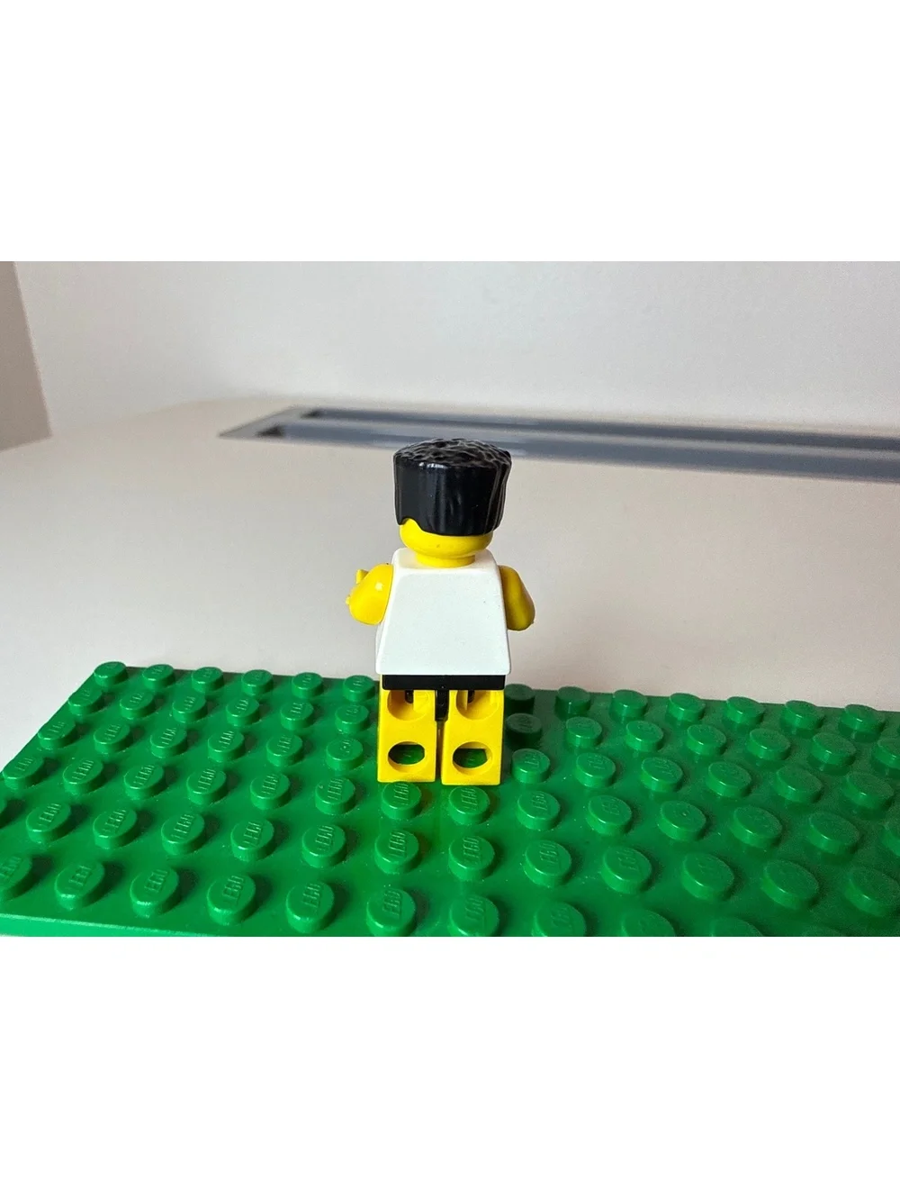 LEGO Minifigures Set of 3 with Accessories